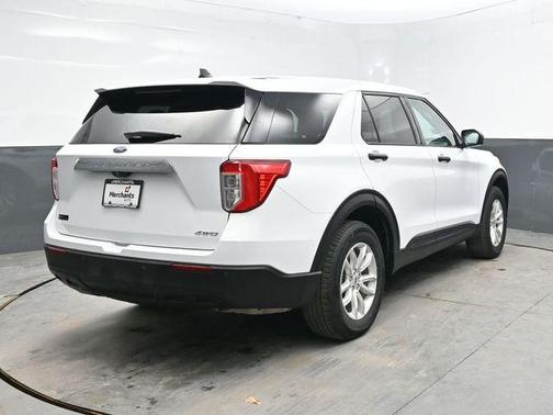 Oxford White 2021 Ford Explorer Base