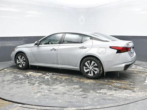 2021 Nissan Altima S FWD