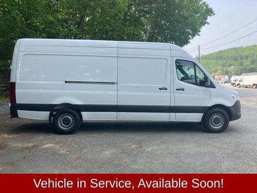 2023 Mercedes-Benz Sprinter 2500 High Roof