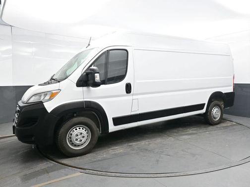 Bright White Clearcoat 2024 RAM ProMaster 2500 Tradesman