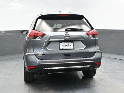 2020 Nissan Rogue SL