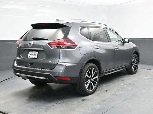 2020 Nissan Rogue SL