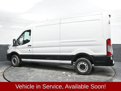 2022 Ford Transit-250 Base