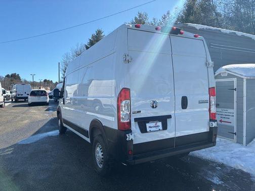 2025 RAM ProMaster 2500 Tradesman