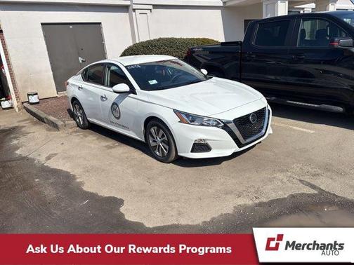 Glacier White 2021 Nissan Altima S FWD