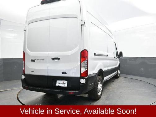 2022 Ford Transit-250 Base