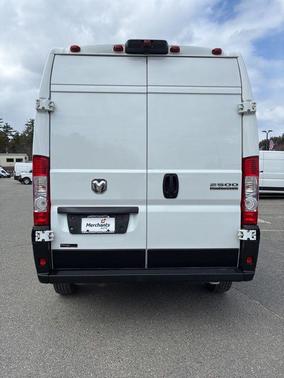 Bright White Clearcoat 2024 RAM ProMaster 2500 Tradesman