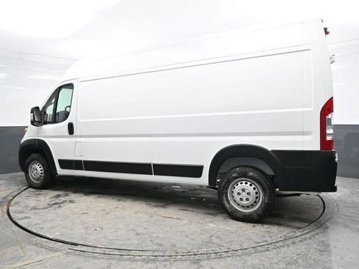 2025 RAM ProMaster 2500 Tradesman