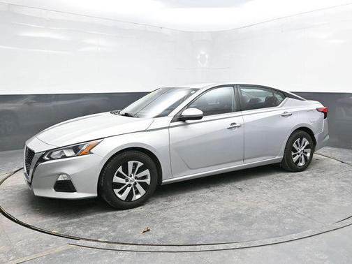 2021 Nissan Altima S FWD