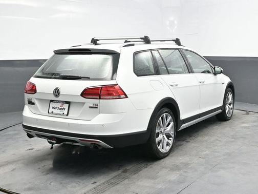 2018 Volkswagen Golf Alltrack TSI S