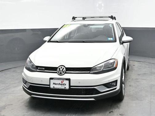 2018 Volkswagen Golf Alltrack TSI S