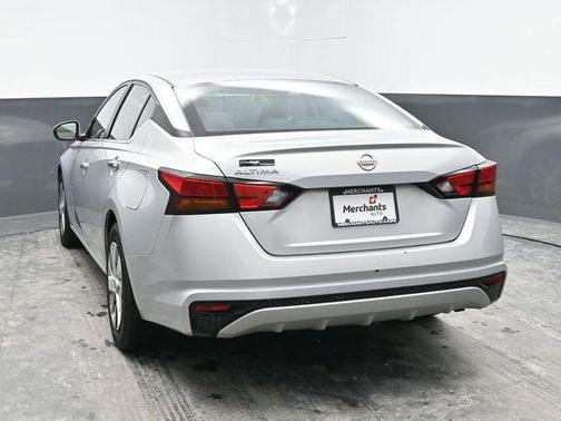 2021 Nissan Altima S FWD