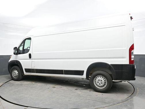 Bright White Clearcoat 2024 RAM ProMaster 2500 Tradesman