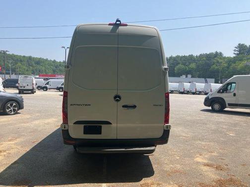 2023 Mercedes-Benz Sprinter 2500 High Roof