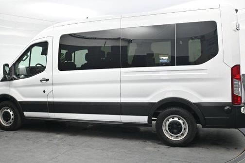 Oxford White 2024 Ford Transit-350 XL