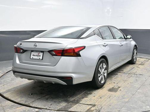 2021 Nissan Altima S FWD