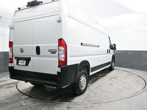 2025 RAM ProMaster 2500 Tradesman
