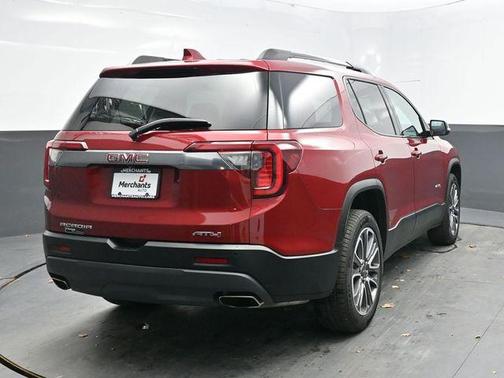 2020 GMC Acadia AWD AT4