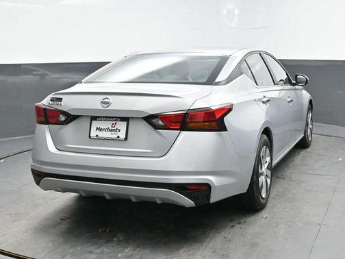 2021 Nissan Altima S FWD