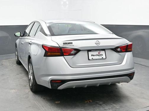2021 Nissan Altima S FWD