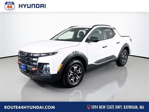 White 2025 Hyundai SANTA CRUZ XRT
