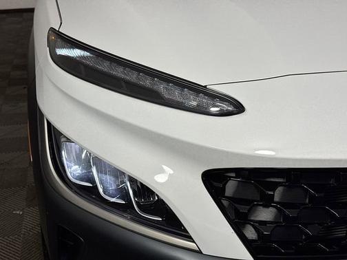 White 2023 Hyundai KONA Limited