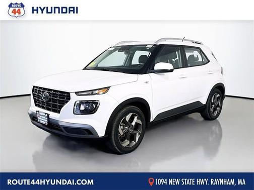 White 2023 Hyundai VENUE SEL