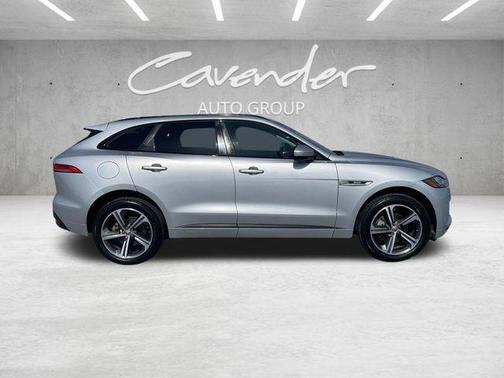 Photo 5 of 39 of 2017 Jaguar F-PACE 20d R-Sport