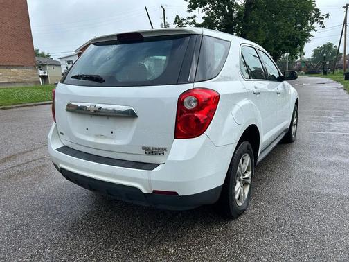 Summit White 2015 Chevrolet Equinox LS