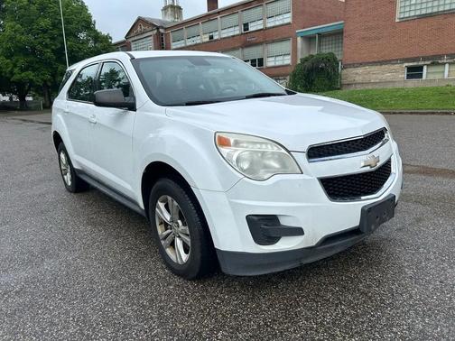 Summit White 2015 Chevrolet Equinox LS