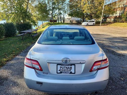 2010 Toyota Camry SE