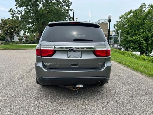 gray 2012 Dodge Durango Crew