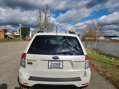 2010 Subaru Forester 2.5 X