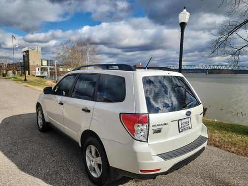2010 Subaru Forester 2.5 X