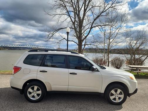 2010 Subaru Forester 2.5 X