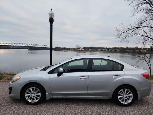 2012 Subaru Impreza 2.0i Premium