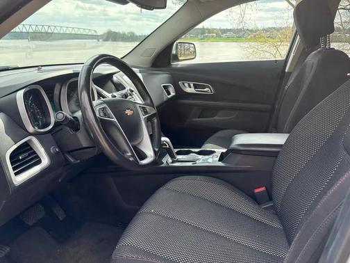 Silver Ice Metallic 2013 Chevrolet Equinox 1LT