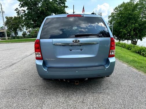2012 Kia Sedona LX