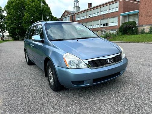 2012 Kia Sedona LX