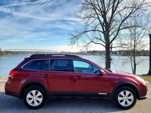 2011 Subaru Outback 2.5 i Premium