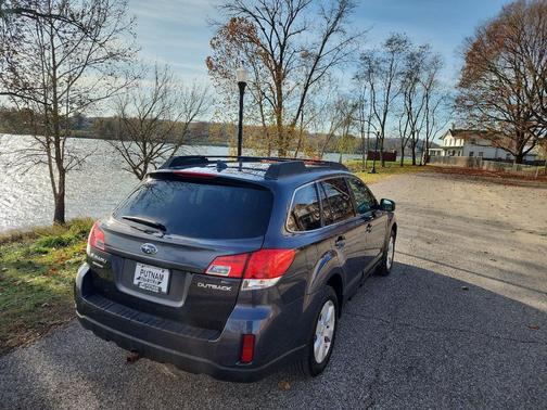 2011 Subaru Outback 2.5 i Limited
