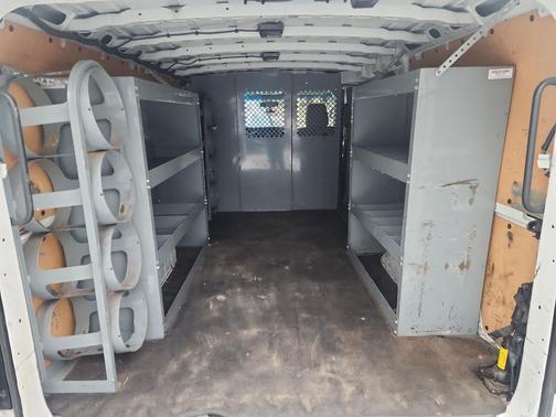 2017 Nissan NV Cargo NV2500 HD SV V6