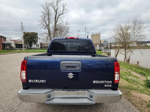 Marine Blue Metallic 2011 Suzuki Equator RMZ-4