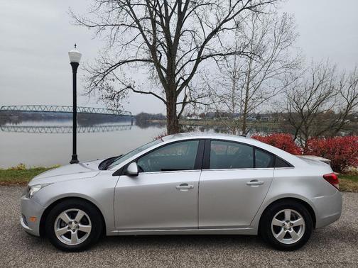 2014 Chevrolet Cruze 1LT