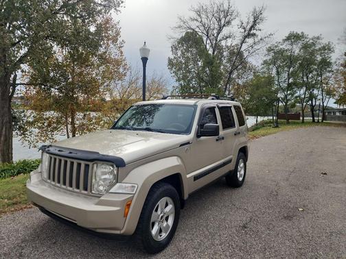 2010 Jeep Liberty Sport
