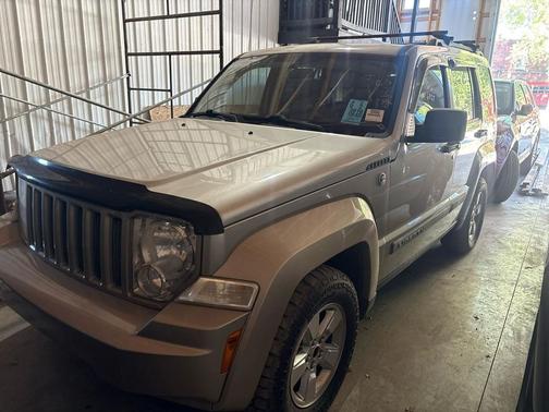 2010 Jeep Liberty Sport