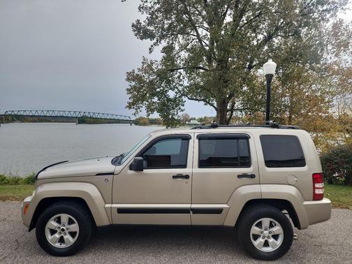 2010 Jeep Liberty Sport