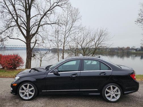 2013 Mercedes-Benz C-Class C 300 4MATIC Sport