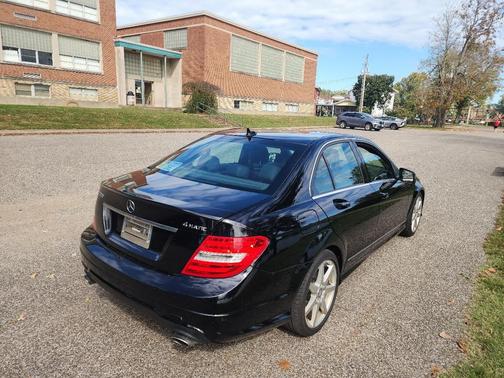 2013 Mercedes-Benz C-Class C 300 4MATIC Sport