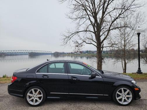 2013 Mercedes-Benz C-Class C 300 4MATIC Sport